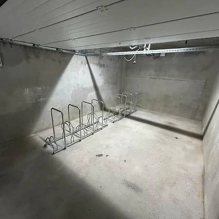 Avec Balcon Ferme, Climatise Et Animaux Admis A - Fr-1-503-27 Lägenhet *